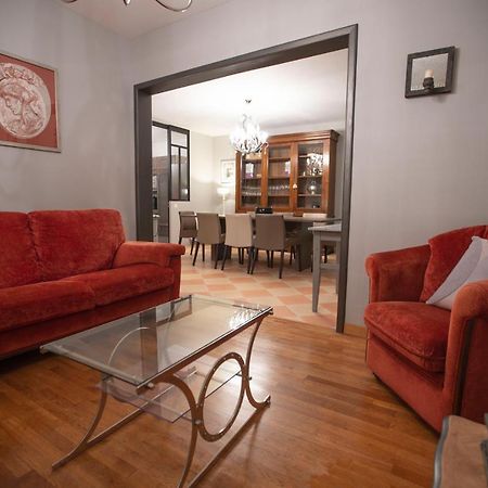 Chambre Jungle Dans Maison D'Hote "Le Petit Clouet"- Rochecorbon Buitenkant foto