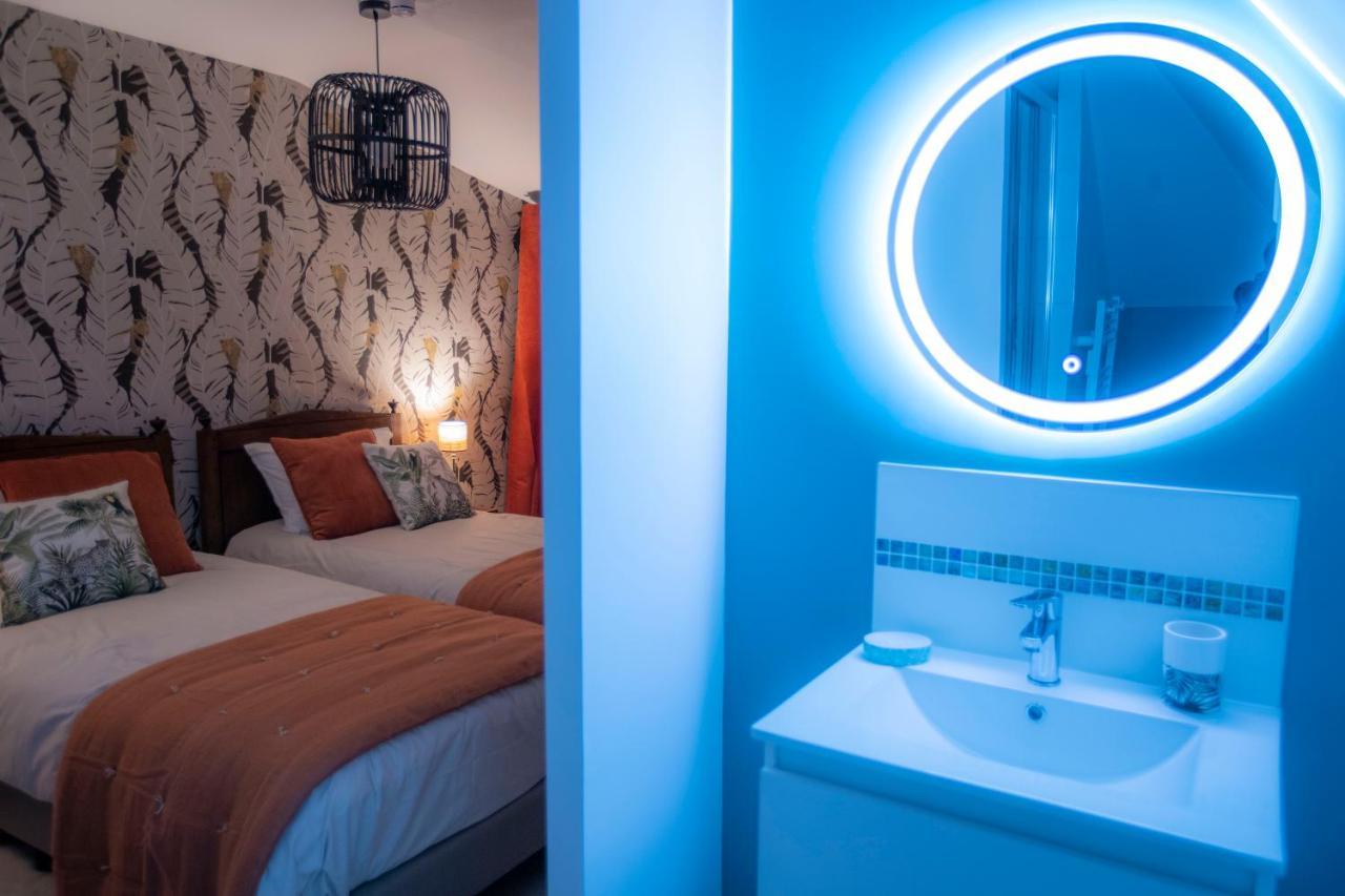 Chambre Jungle Dans Maison D'Hote "Le Petit Clouet"- Rochecorbon Buitenkant foto